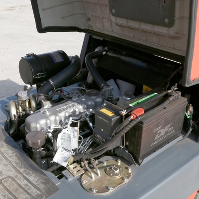 1.5 Ton Counterbalanced Diesel Forklift Truck with Toyota Engine and CE Certification