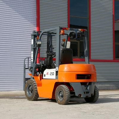 2 Ton 2000kg Diesel Forklift Trucks with 4.5m 6m Full Free Mast Triple Free Mast Fork and Pneumatic or Solid Tires