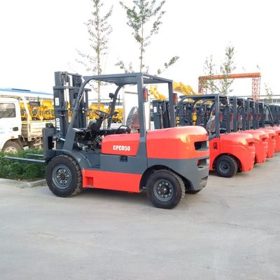 Small 4.5ton Pneumatic or Solid Tyre Diesel Forklift with 5.5m 5500mm Mast Triplex