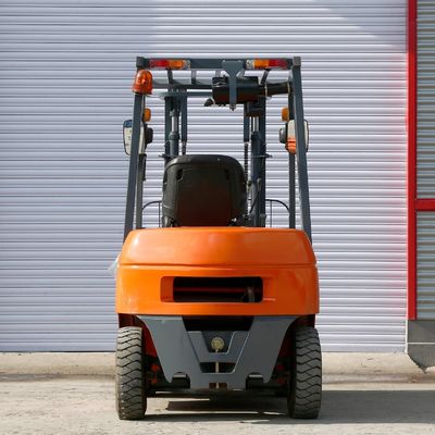 2.5t Diesel Forklift Truck 2500kg Lift Height 3000-7000mm Min. Turning Radius 2280mm