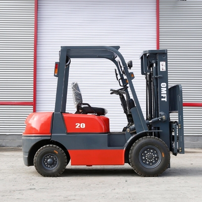 2 Ton Diesel Forklift Truck with C240 Isuzu Diesel Engine Lift Height 3000-7000mm