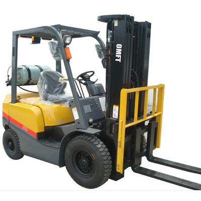 Ce ISO Approved 2ton Gasoline and LPG Dual Fuel Forklift Truck with Tcm Technology