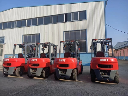 4000kgs Gasoline LPG Forklift with Chinese or Japanese Mast and Nissan K21 K25 Engine