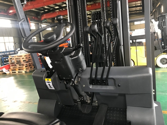 4.5m Mast Triplex Electric Forklift with 3.5ton Capacity and Pneumatic or Solid Tyre