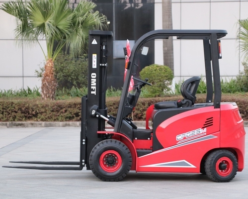 Electric Forklift Truck 2.5 T with Fork 1070mm and Min. Turning Radius 2080mm Design