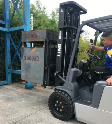 4345mm Min Right Angle Aisle Width 4ton Electric Forklift Truck with Curtis Battery