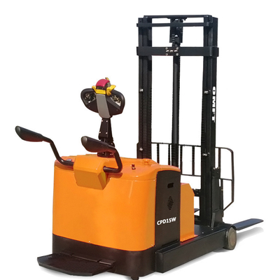 1.5ton Electric Counterbalanced Stacker with 4000mm Triplex and Free Battery Charger
