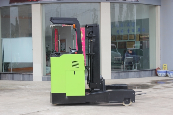 2900mm Min. Width Four Way Electric Forklift with Ce 2ton 2.5ton Fork Reach AC Motor