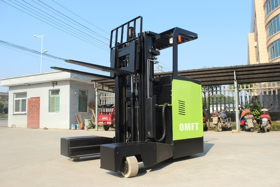 Loading/Unloading Performance Electric Reach Truck Forklift with 7/8km/H Travel Speed