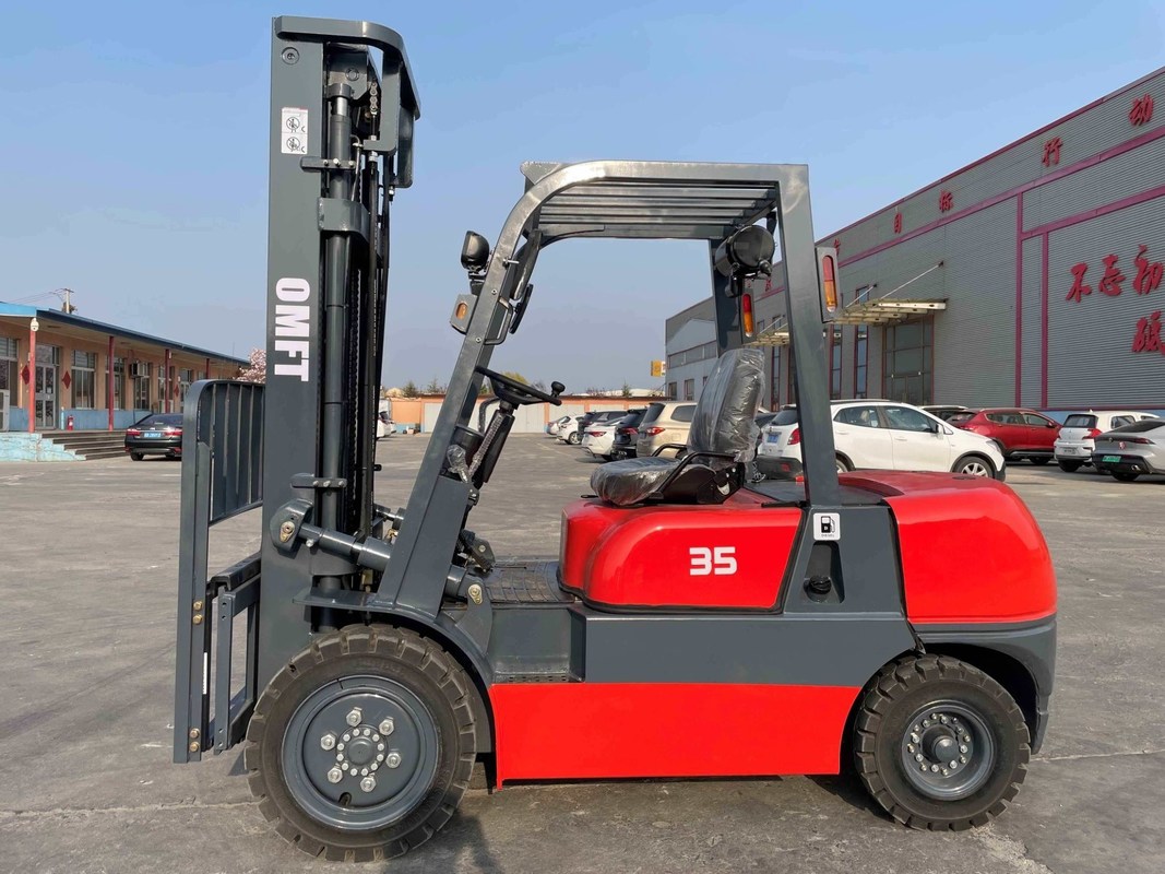 3.5ton Diesel Forklift Trucks Toyota Model CE with Japanese Isuzu C240 Engine Fork Lift